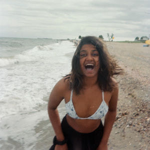 Meet your Posher, Ishini